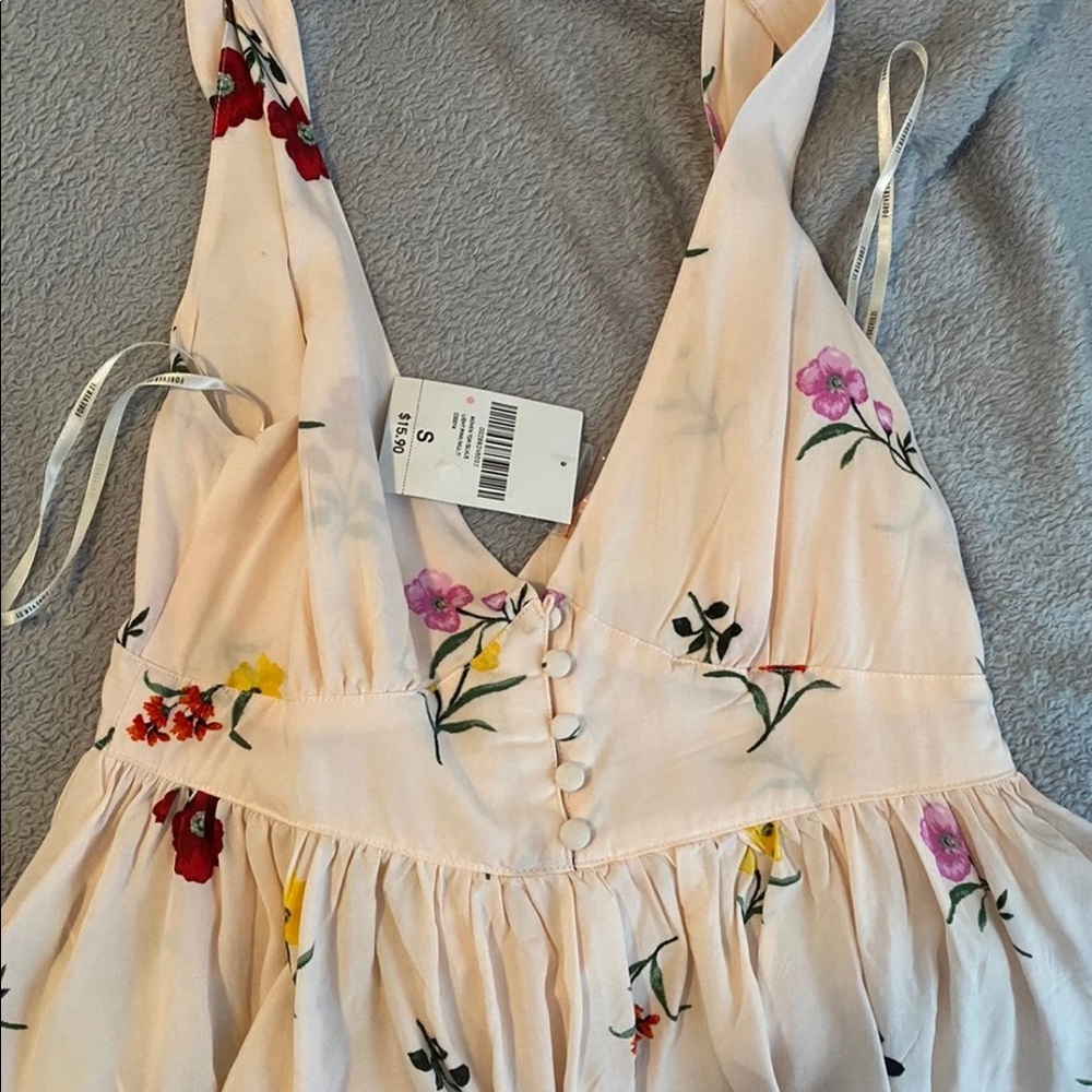 Forever 21 floral top